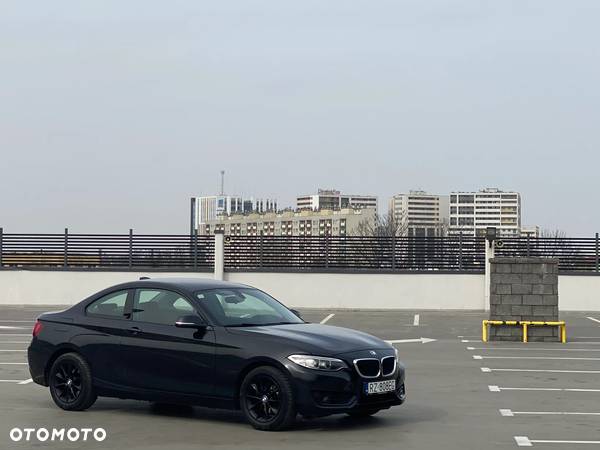 BMW Seria 2 218d Coupe Sport Line - 2
