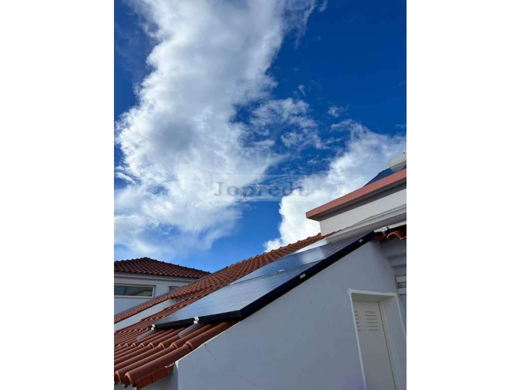 Apartamento Duplex T3+1 em Condomínio Fechado com piscina.-32