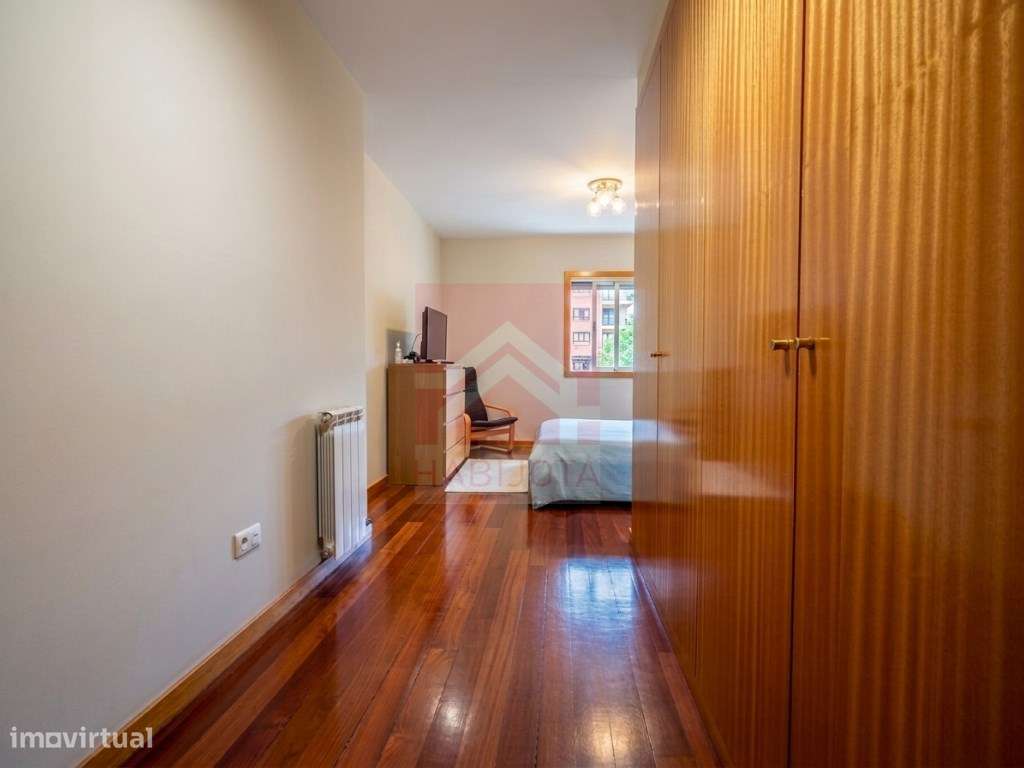 Magnífico Apartamento T2+1 no Centro de Rio Tinto (Avenida da Conduta)-17