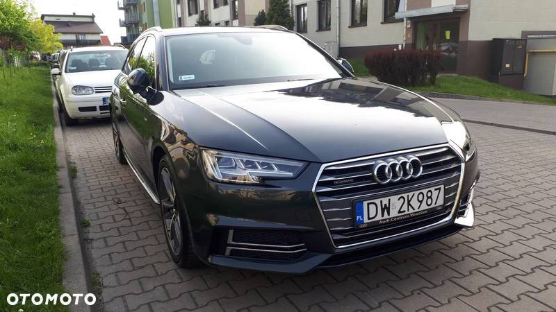 Audi A4 2.0 TFSI Quattro S tronic - 2