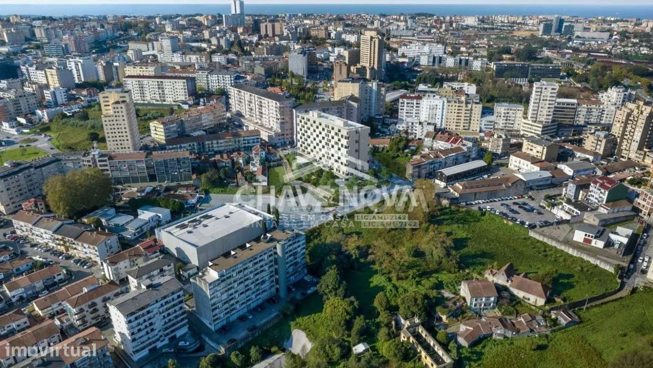 Apartamento T2 no empreendimento Quadra VNG-10