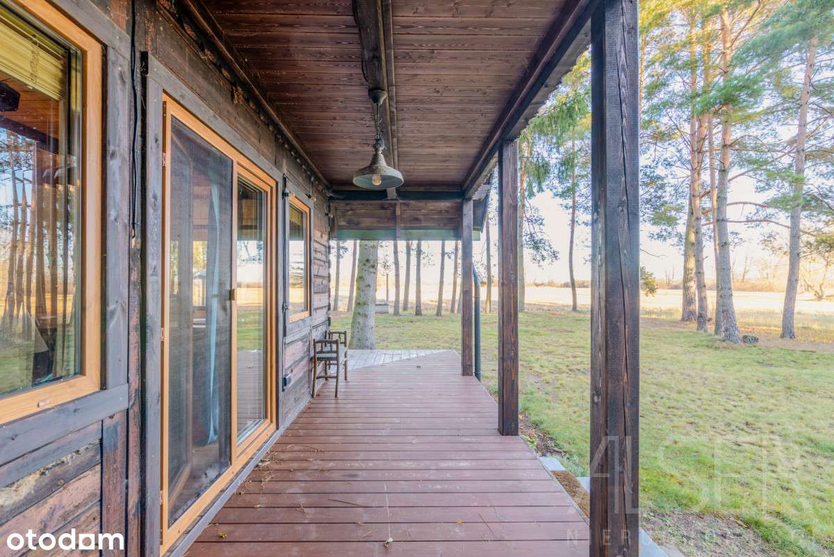 Dom z własnym stawem w ostatniej linii zabudowy-14