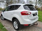 Ford Kuga 2.0 TDCi 4WD Titanium - 4