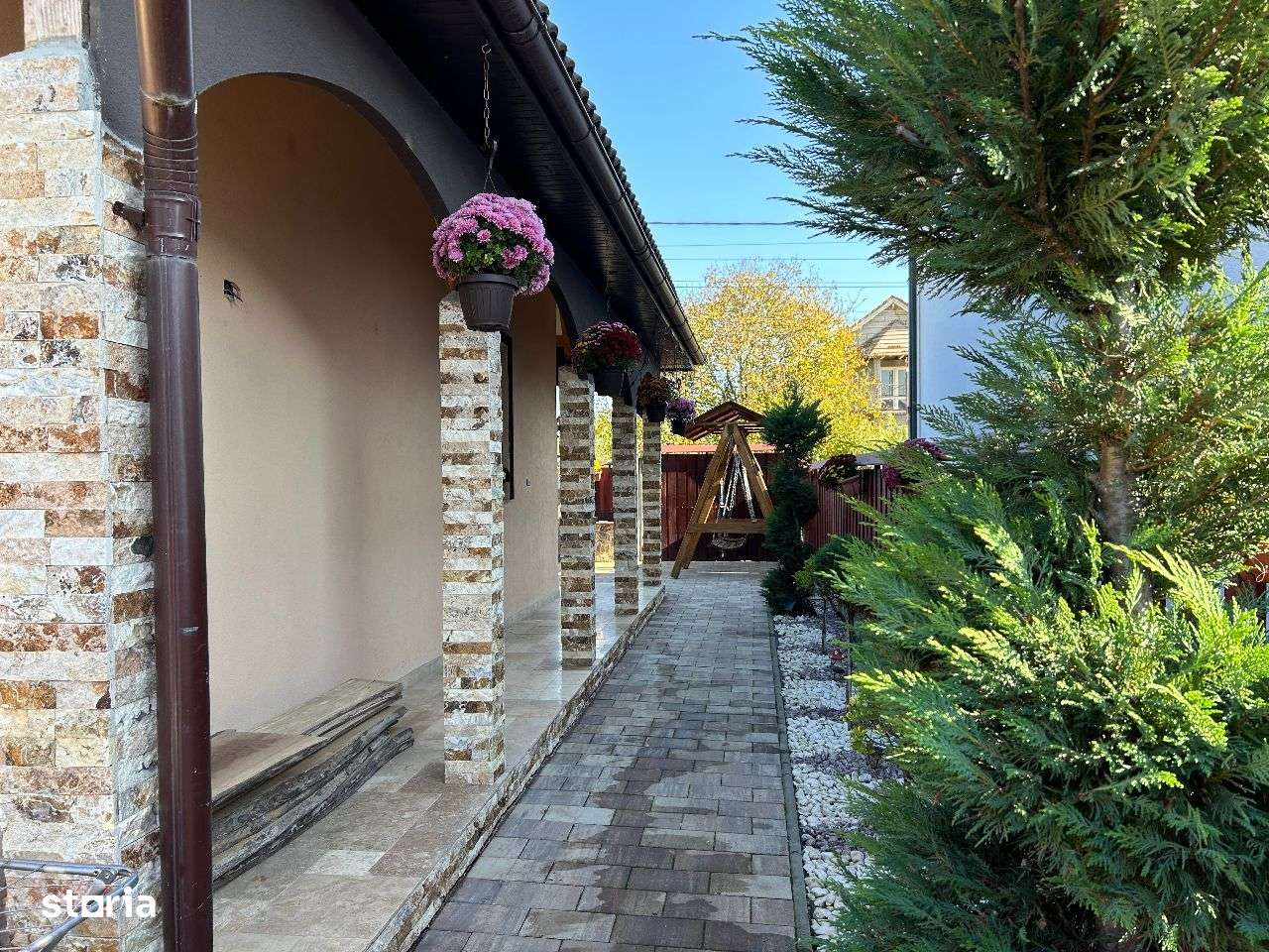 Vand vila in Livada,an constr.2015,P+M,moderna,sc.180 mp. - Imagine principală: 5/15