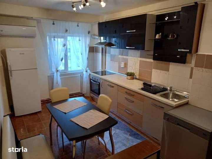 Apartament cu 2 camere decomandate,60mp, Zona Marasti - Imagine principală: 2/8