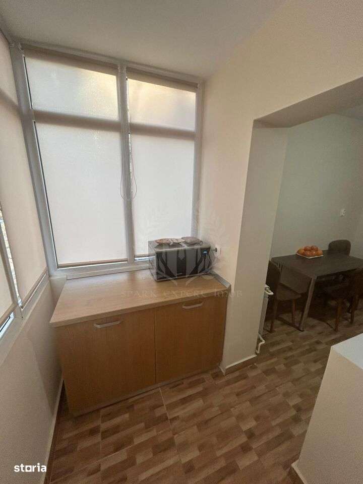 APARTAMENT 2 CAMERE// 9 MAI//STR. PADINA - Imagine principală: 3/8