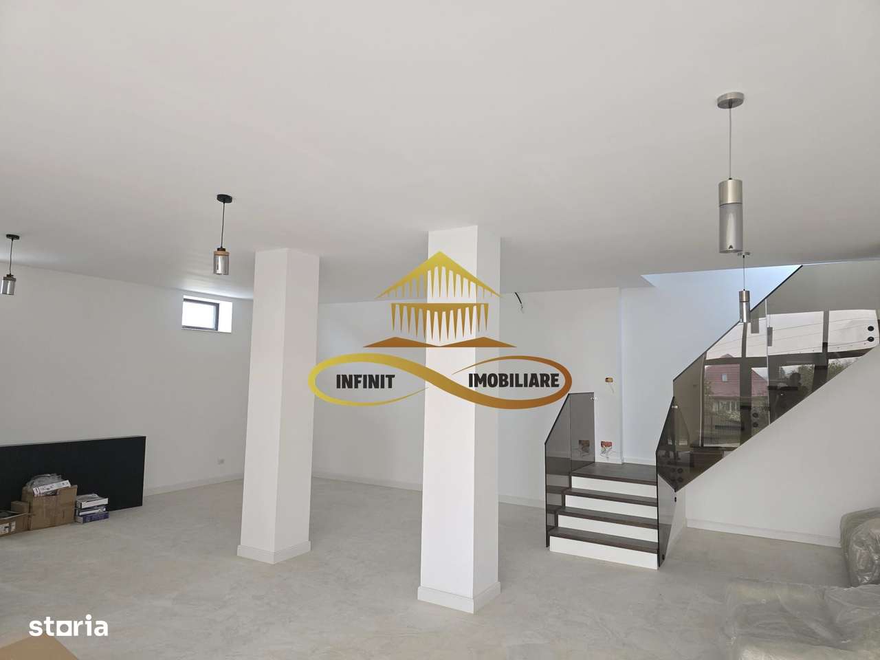 Casa/ VILA de vanzare in Margineni-1