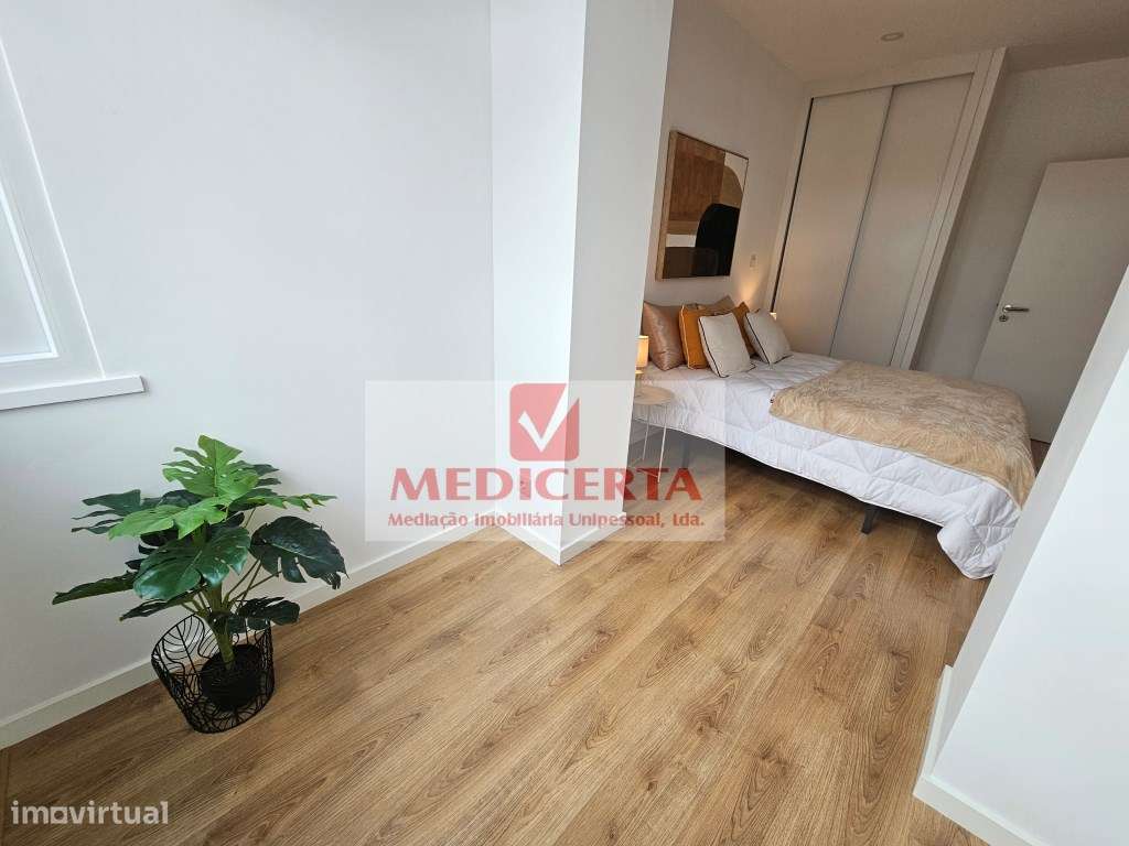 Benfica - Portas Benfica T3 Remodelado/Equipado/Mobilado-18