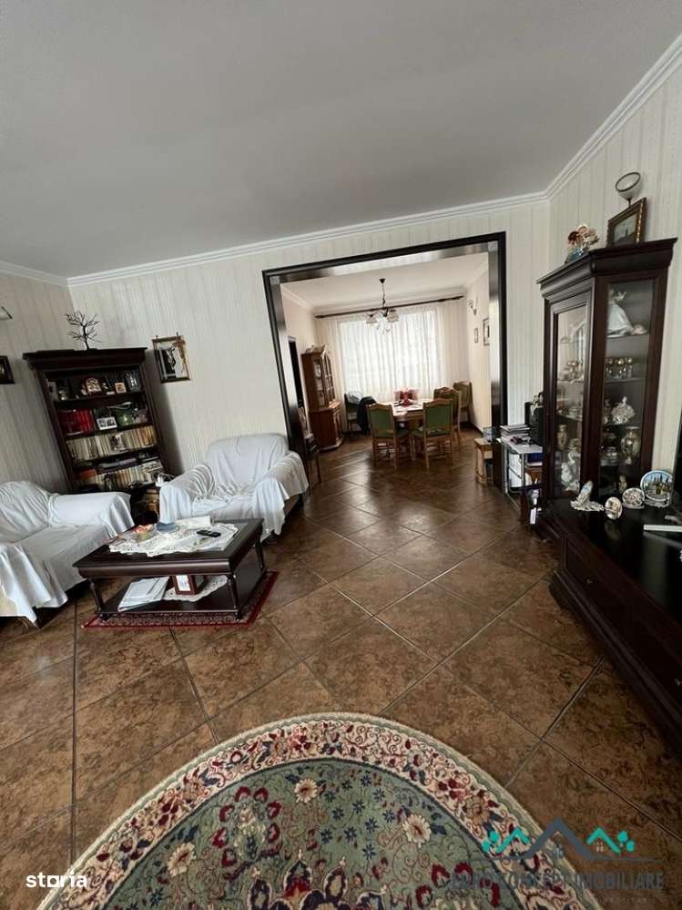 Casă de vânzare - zonă centrală Galați-4