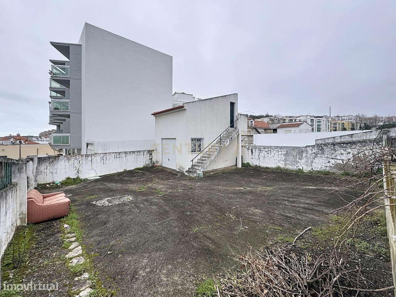 Moradia e Terreno Urbano - Nazaré-24
