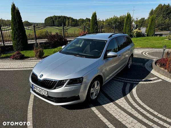 Skoda Octavia 2.0 TDI SCR Style DSG - 9