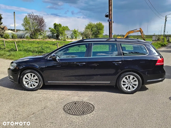 Volkswagen Passat 2.0 TDI Comfortline DSG - 4