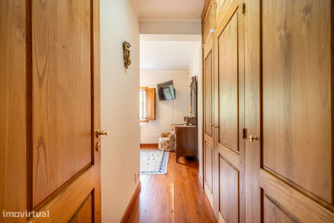 Quinta com Vinha Produtiva e Potencial Turístico junto ao Gerês-24