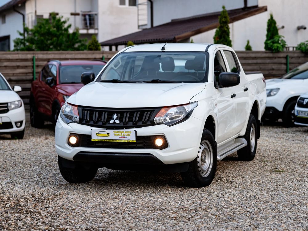 Mitsubishi L200 Double Cab M/T Intense 2019