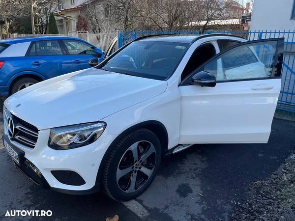 Mercedes-Benz GLC 250 4MATIC - 19