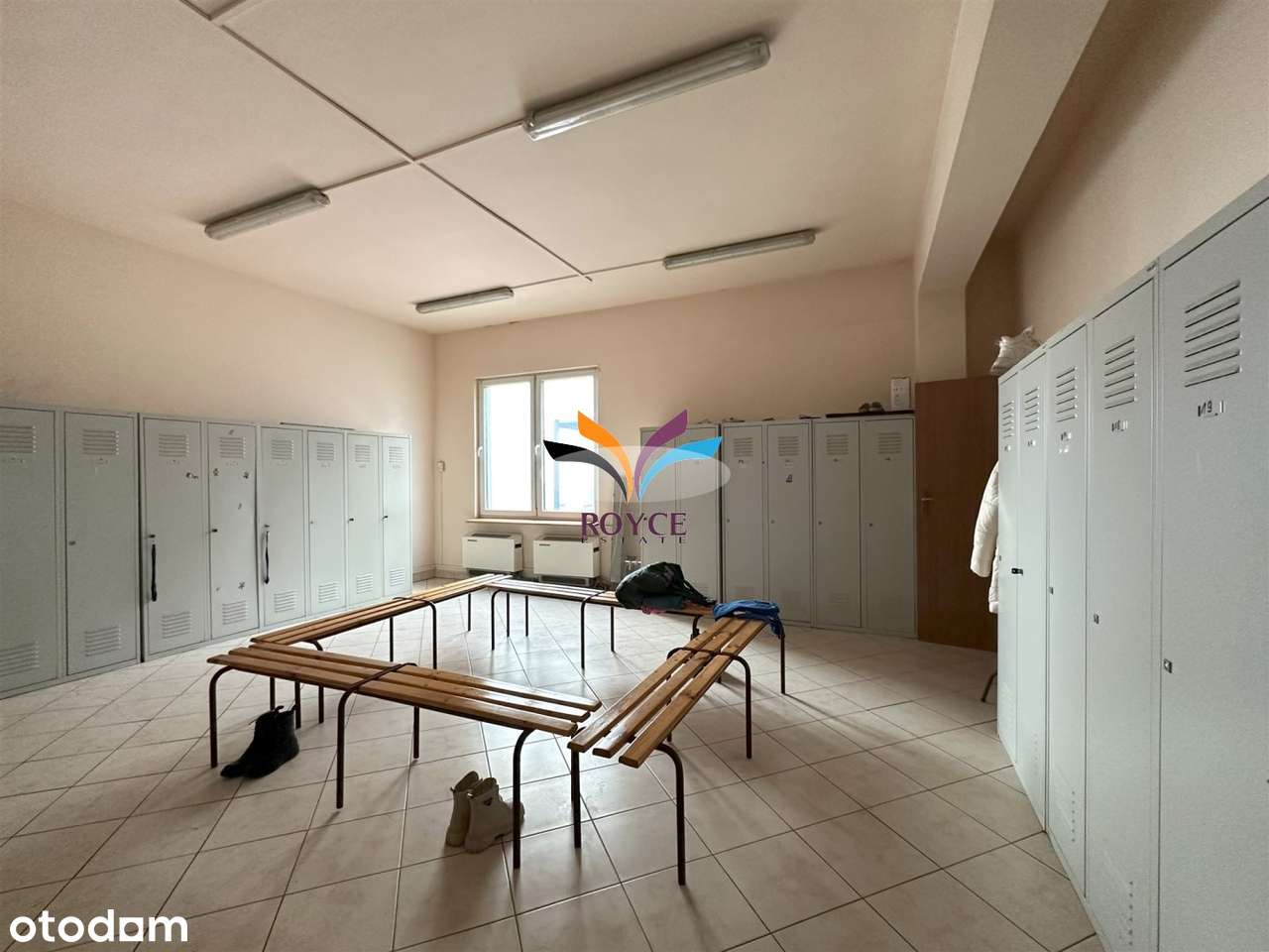 obiekt magazynowy 2686m2 działka 8222m2-15