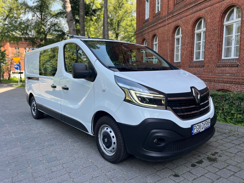 Renault Trafic III (2014-) Combi Life 2021