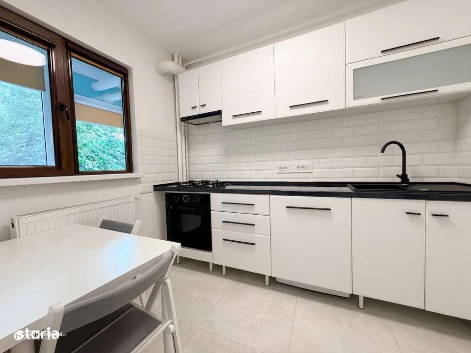 2 camere Mihalache | 2 min metrou | centrala proprie | vedere spate
