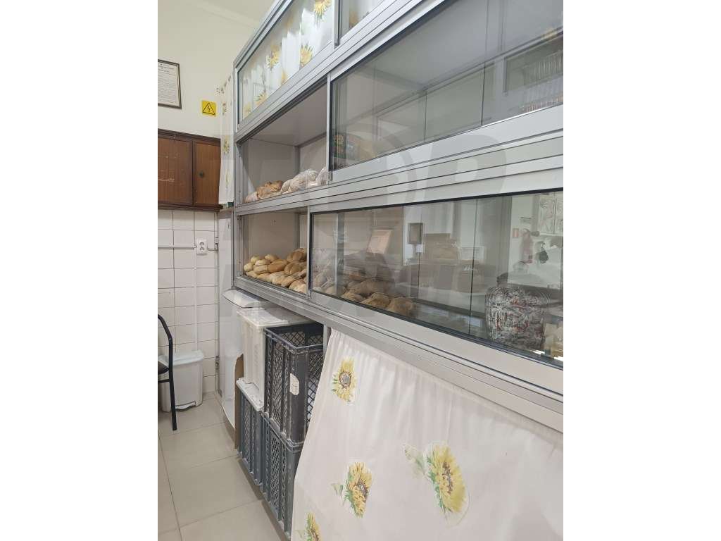 Loja 'Centro Comercial Scorgamel ' - Póvoa De Santa Iria - 26.000€ - Grande imagem: 4/14