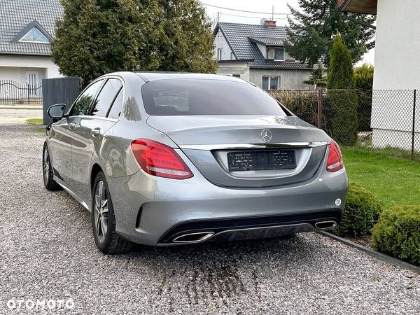 Mercedes-Benz Klasa C 180 7G-TRONIC AMG Line - 12