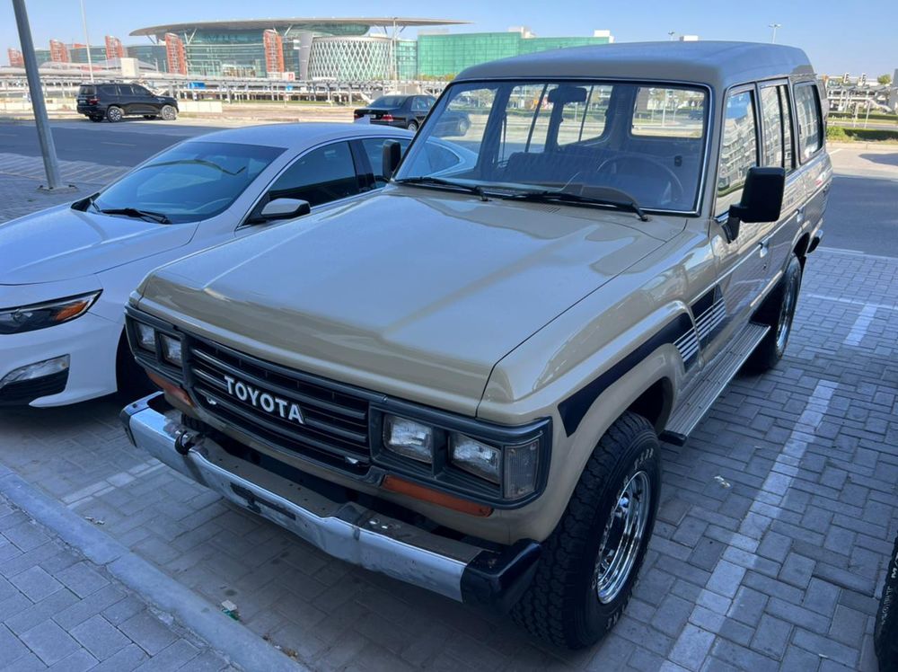 Toyota Land Cruiser I RJ70 1985
