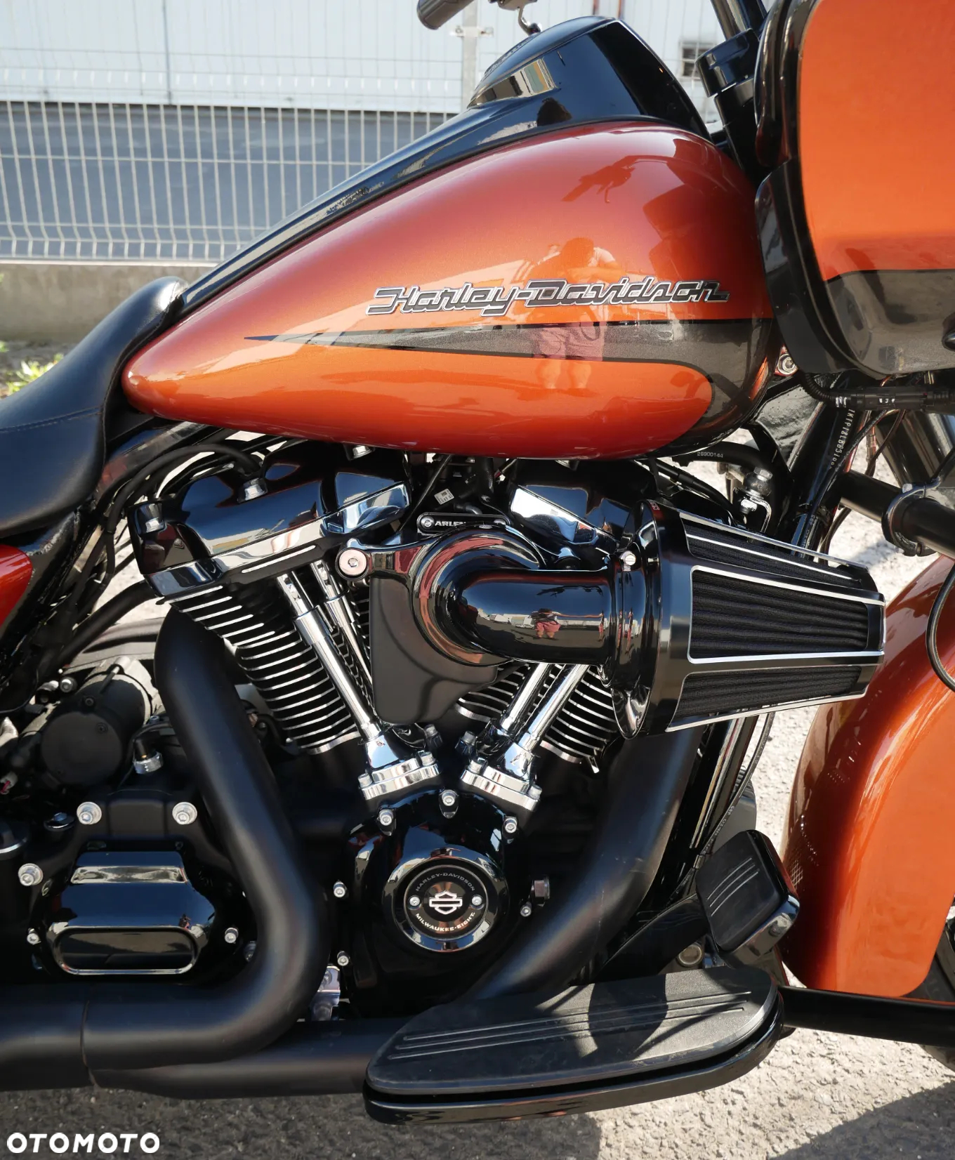 Harley-Davidson Touring Road Glide - 23