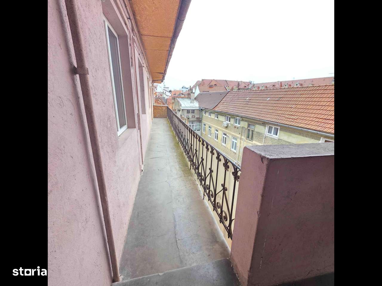 Apartament doua garsoniere centru istoric Brasov-13