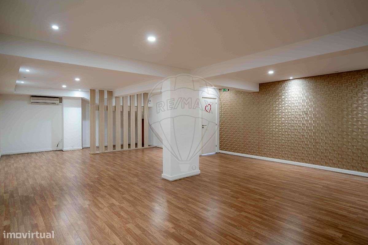 Loja à venda em Telheiras-9