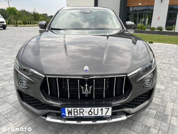 Maserati Levante - 13