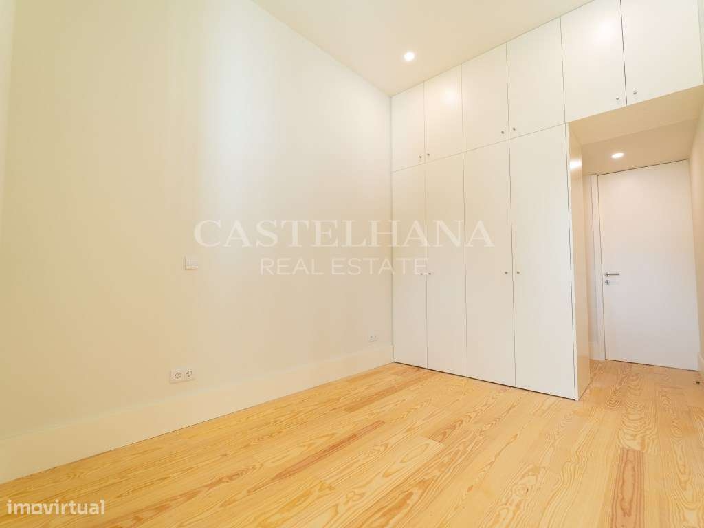 T1+1 duplex no coração do Porto - Grande imagem: 4/19