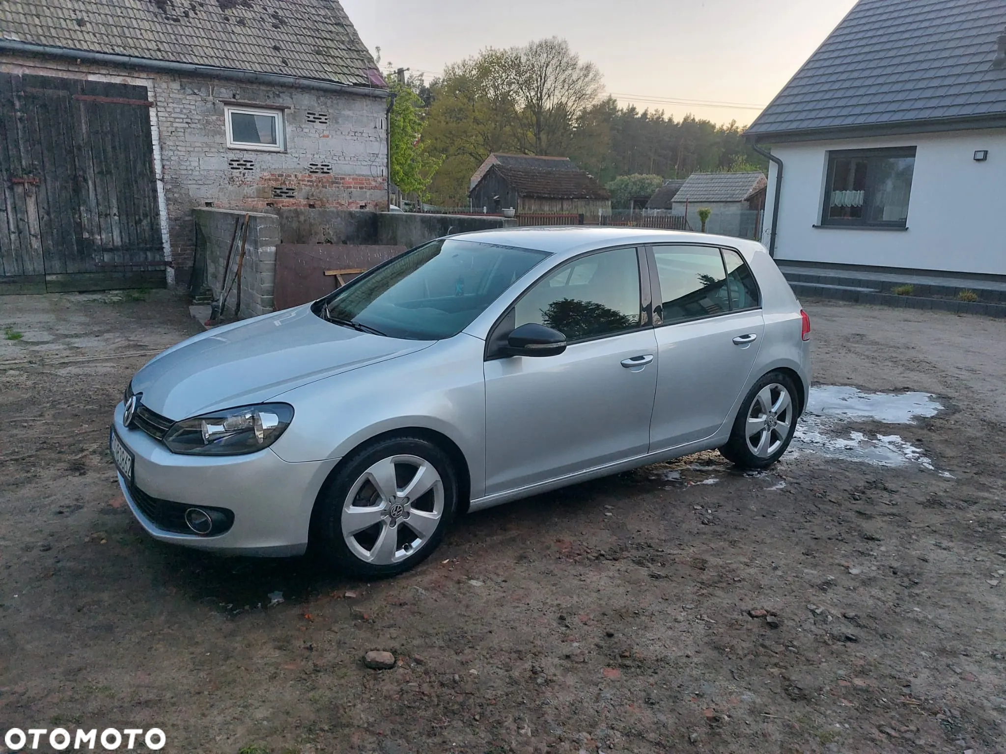 Volkswagen Golf VI 1.6 TDI BlueMot Comfortline - 30