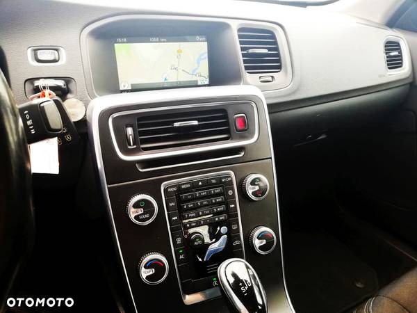 Volvo S60 D2 Powershift Kinetic - 12