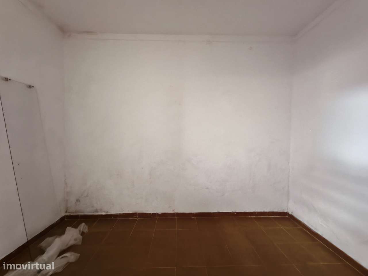 Moradia T2 Remodelada com Terraço em Moura – Charme Alentejano e Excel-5