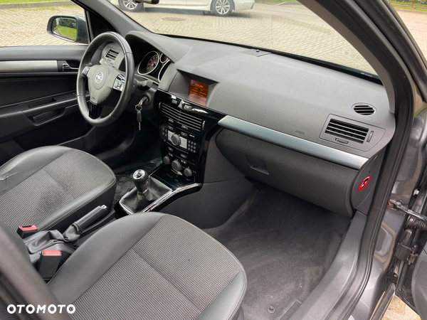 Opel Astra II 1.6 Start - 8