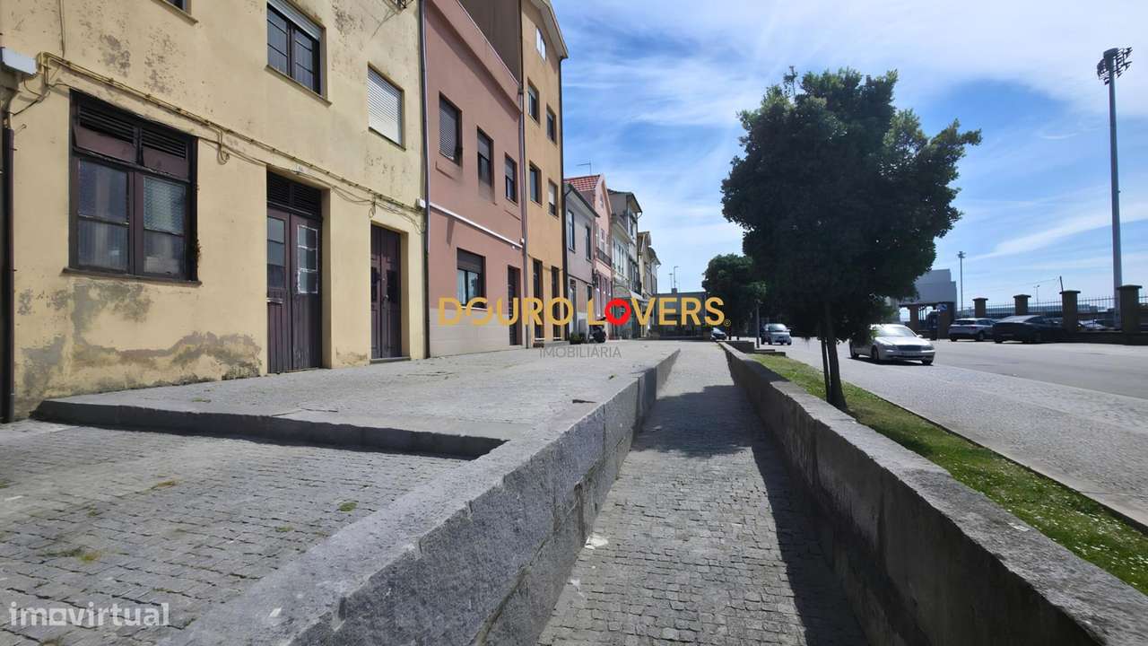 T0 Charmoso na Avenida Serpa Pinto – Matosinhos-41