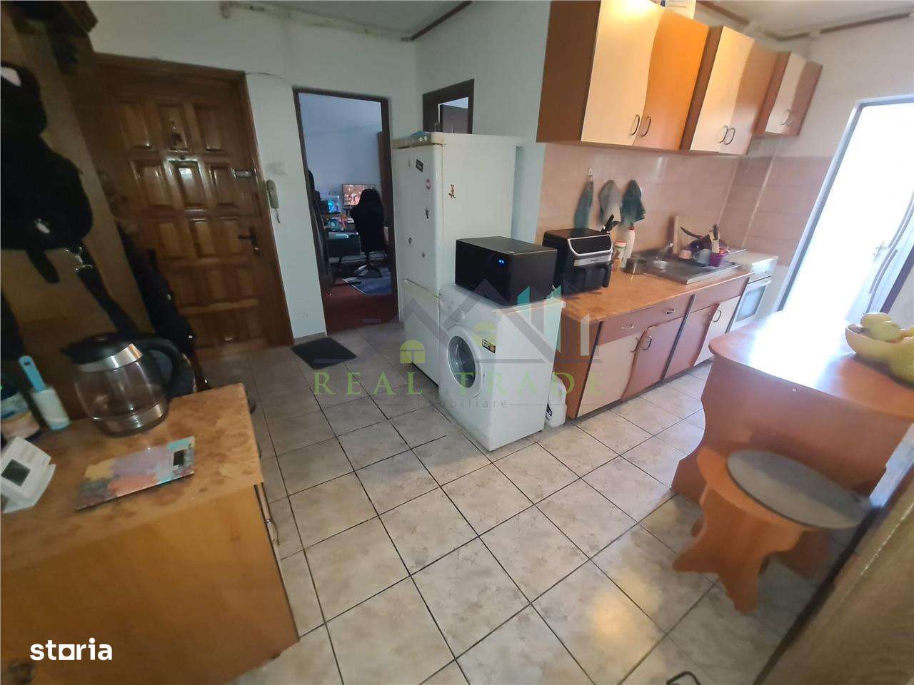 Apartament 2 camere decomandat intrare Racadau- Carpatilor-5