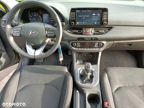 Hyundai I30 1.5 DPI Comfort - 10