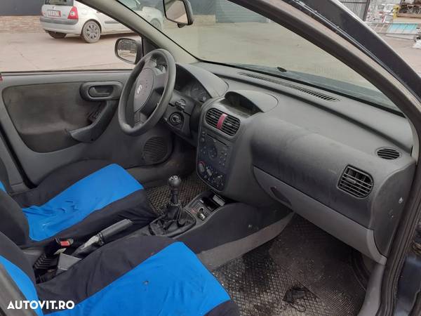 Dezmembram Opel Corsa C - 9