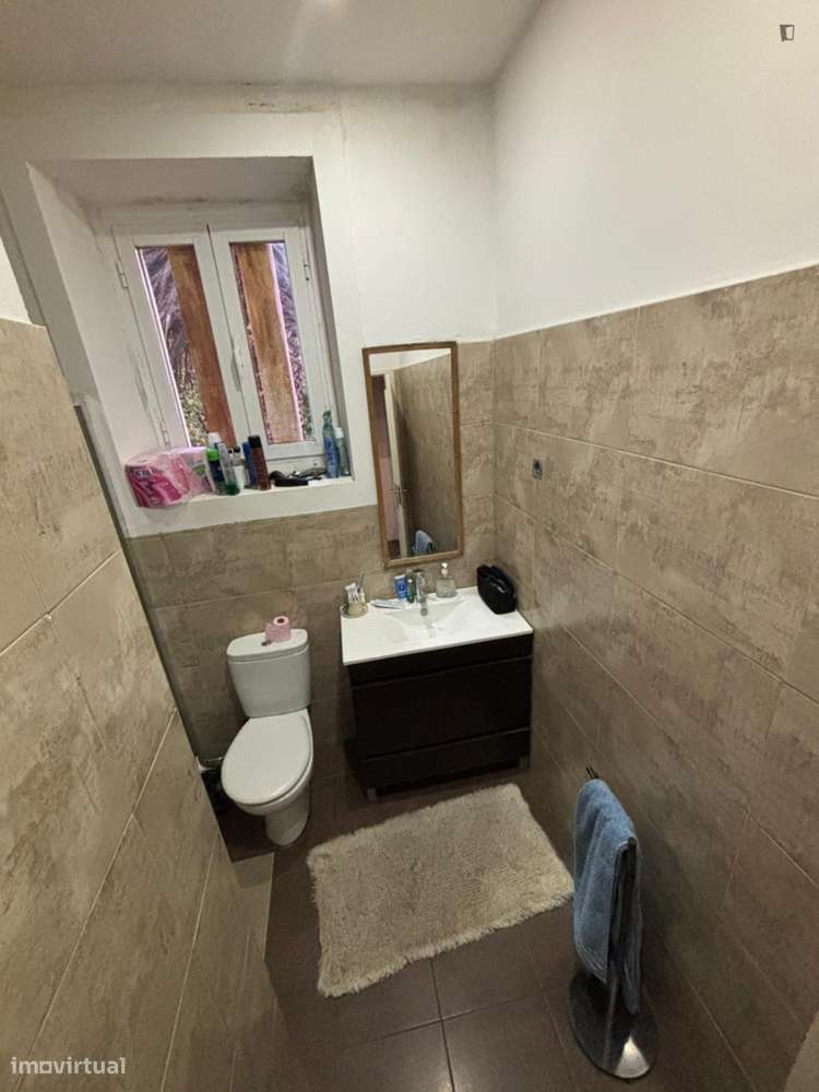 Quarto - localizado em São Bento Lisbon - Grande imagem: 5/8
