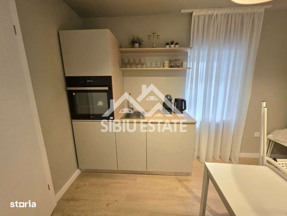 Spatiu de activitati sau birou in Selimbar - Imagine principală: 5/8