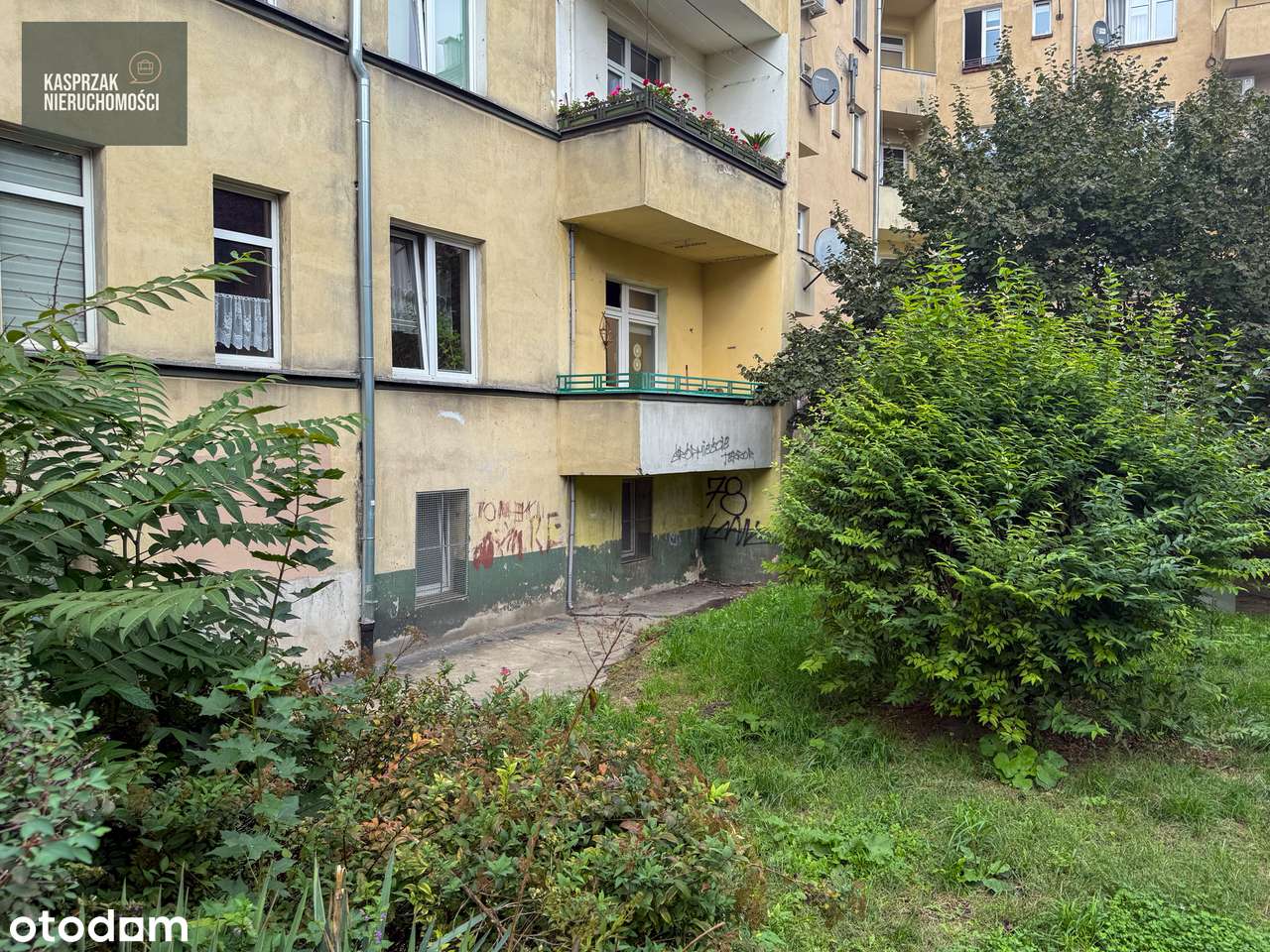 Piękna kamienica - trzy pokoje z balkonem - 5 min spacerem do Odry-14