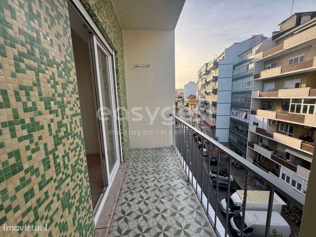 Apartamento T2 remodelado no Centro de Almada - Grande imagem: 5/10