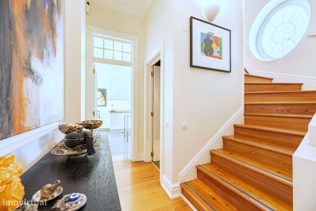 T3 duplex Monte Estoril com vista mar e terraço-27