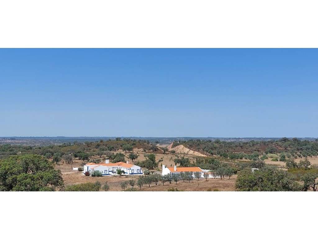 MORADIA (638 m2), Anexo (152 m2)-5