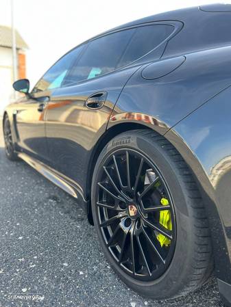 Porsche Panamera Turbo S E-Hybrid - 12