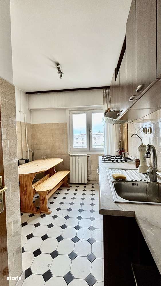 Apartament 3 camere Calea Calarasilor - Decebal - Imagine principală: 4/14