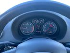 Audi A3 1.6 TDI DPF Ambition S tronic - 11