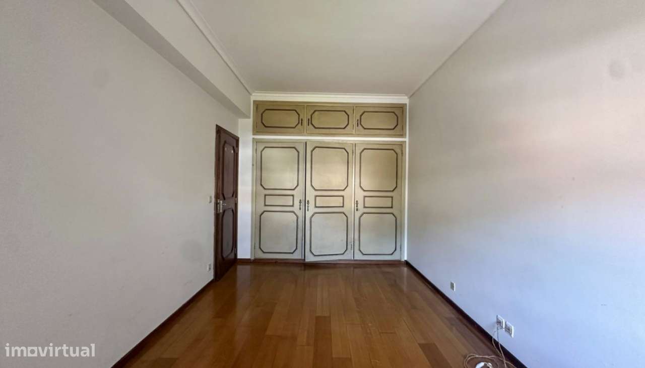 Venda de excelente apartamento T3, Centro da Cidade, Viana do Castelo-11