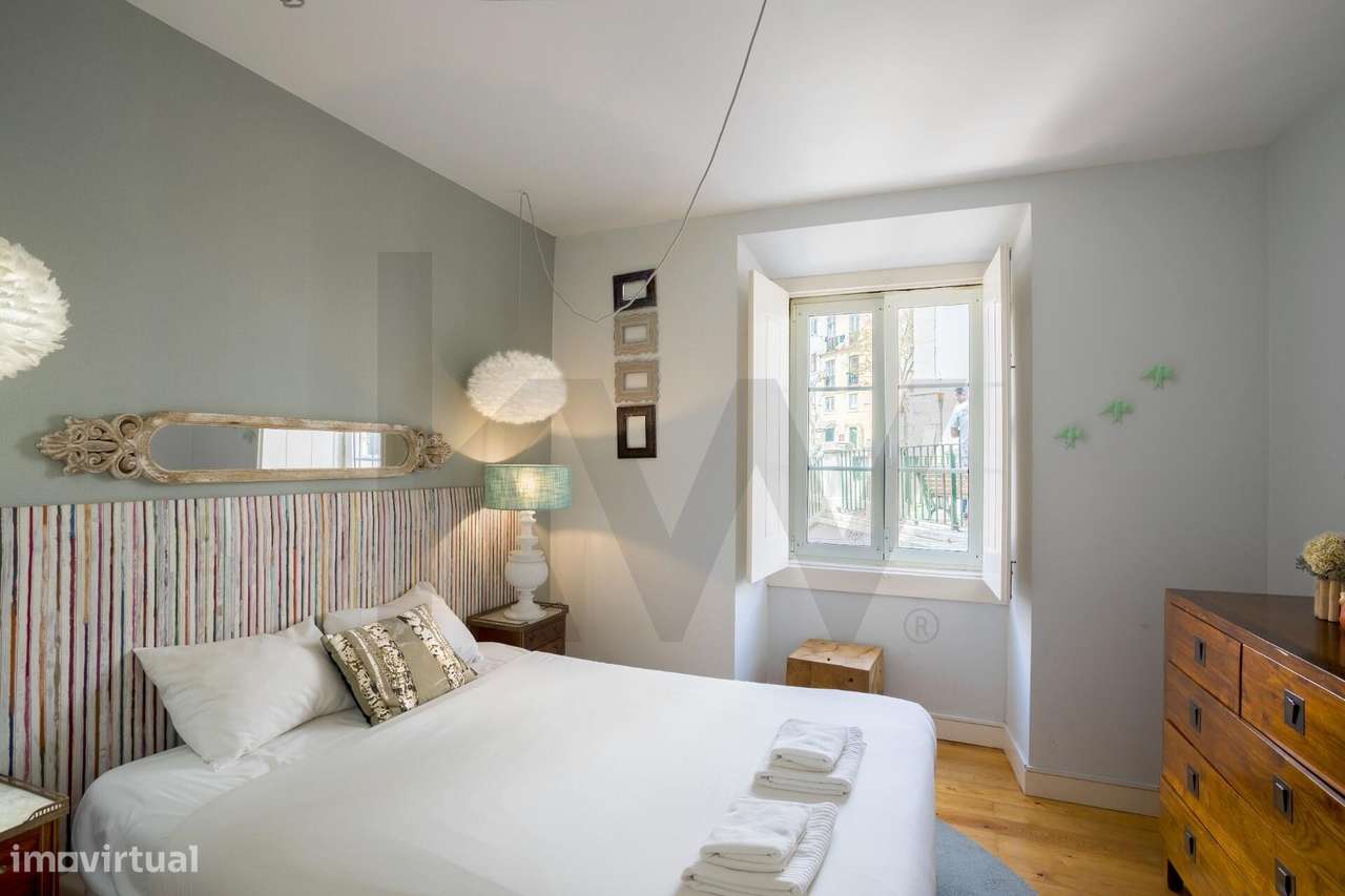 Apartamento T3 para venda junto à Sé de Lisboa - Grande imagem: 2/9