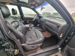 Jeep Grand Cherokee 4.0 Laredo - 12